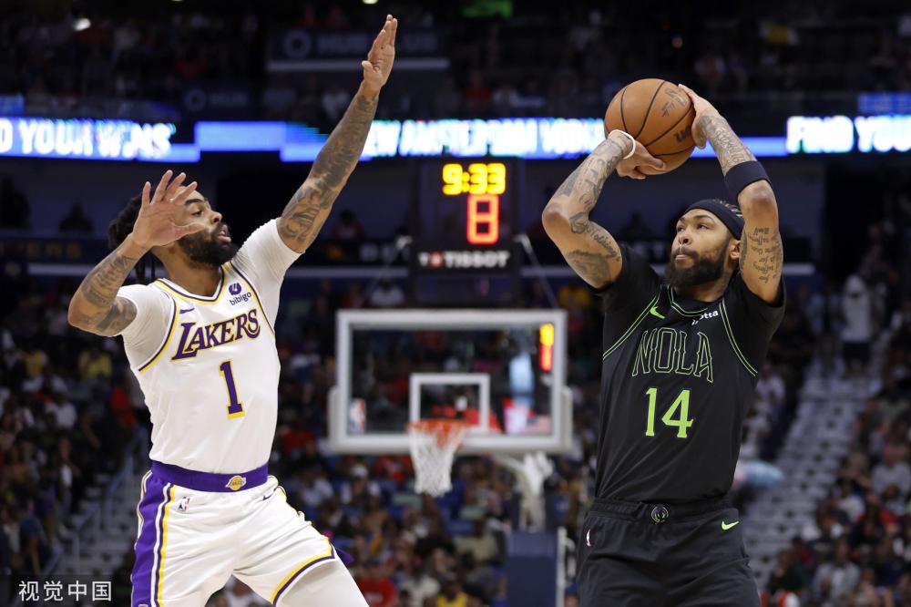 中场休息时 中场休息时